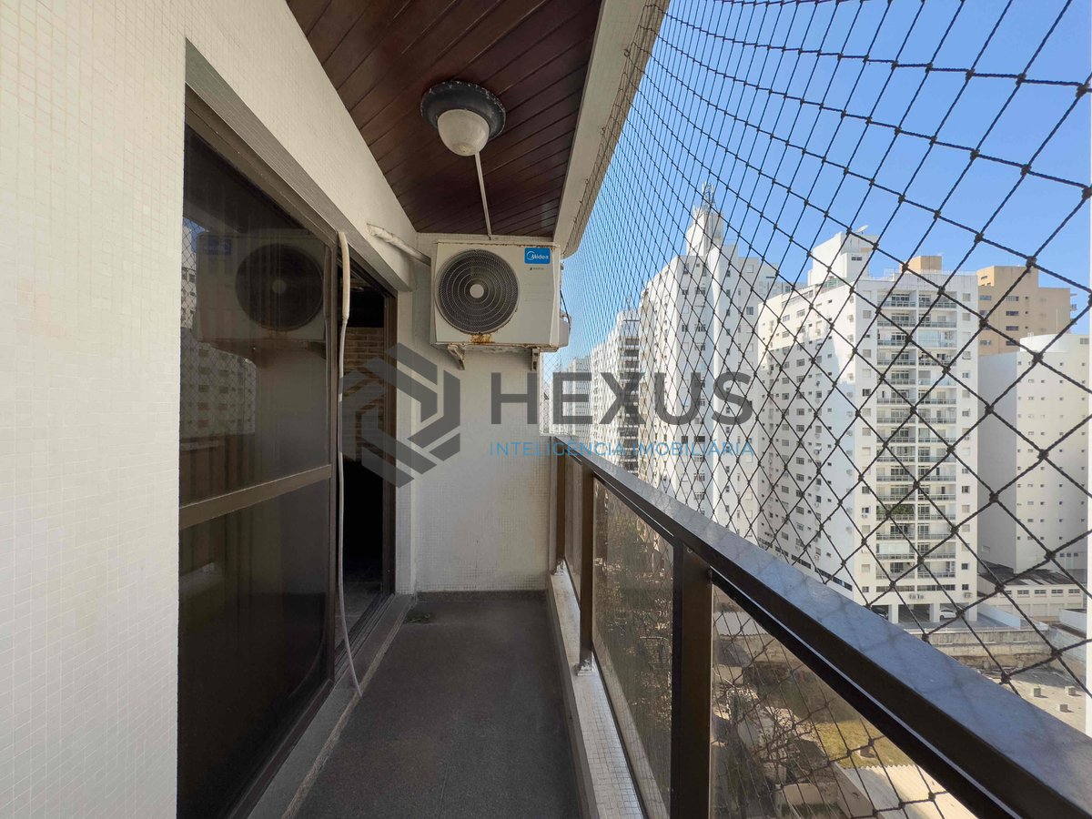 Foto 11 de Apartamento com varanda, vista mar, lazer, Praia das Pitangueiras, Guaruja | Hexus