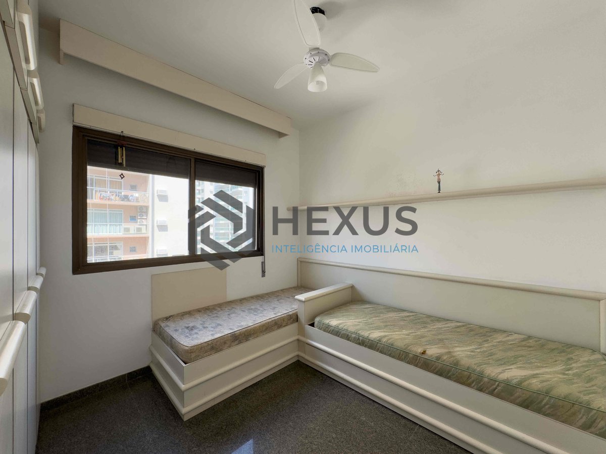 Foto 18 de Apartamento com varanda, vista mar, lazer, Praia das Pitangueiras, Guaruja | Hexus