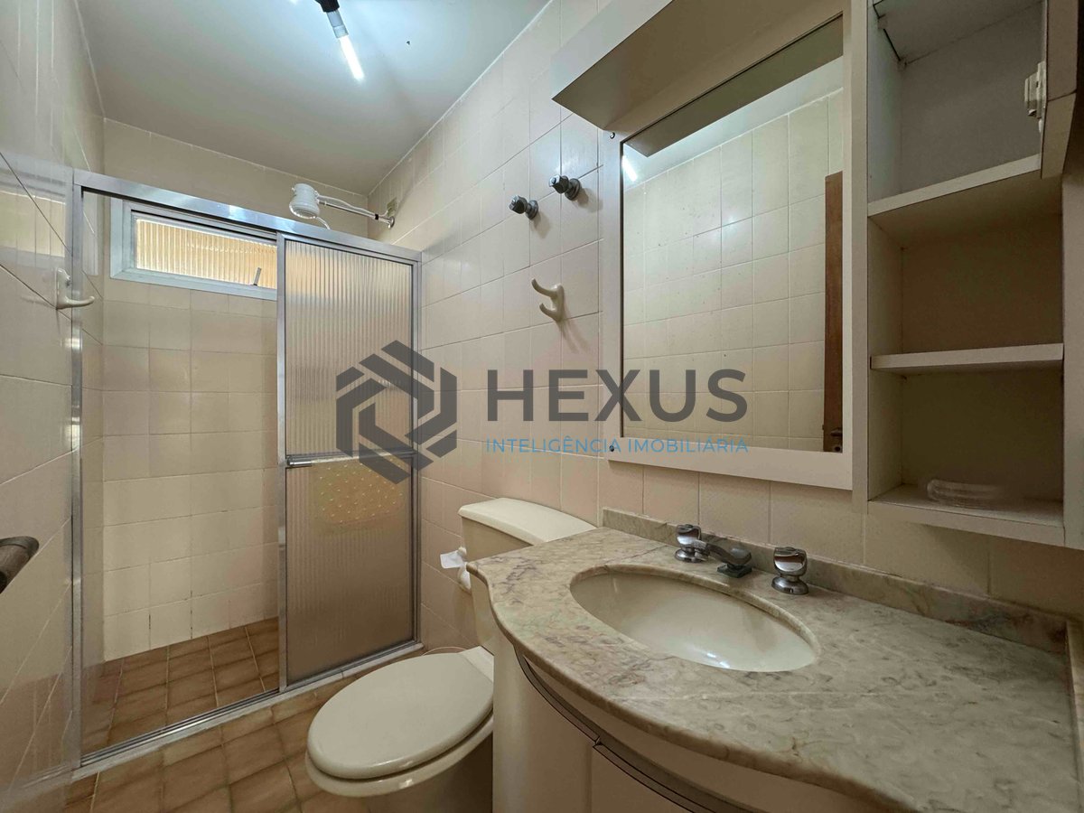 Foto 17 de Apartamento com varanda e lazer na Praia das Pitangueiras, Guaruja | Hexus