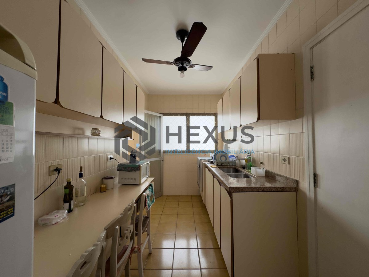 Foto 17 de Apartamento com varanda e lazer na Praia das Pitangueiras, Guaruja | Hexus