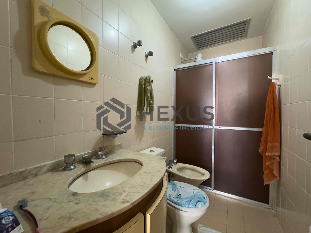 Foto 10 de Apartamento com varanda e lazer na Praia das Pitangueiras, Guaruja | Hexus