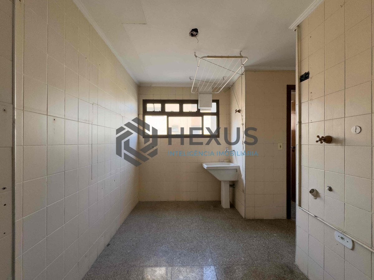 Foto 25 de Apartamento com varanda, vista livre e lazer na Praia das Pitangueiras, Guaruja | Hexus