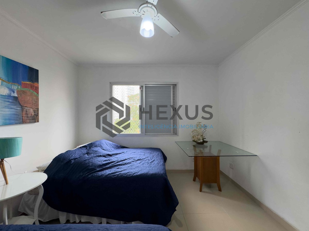 Foto 17 de Apartamento frente rua com vista livre a uma quadra da Praia das Pitangueiras, Guaruja