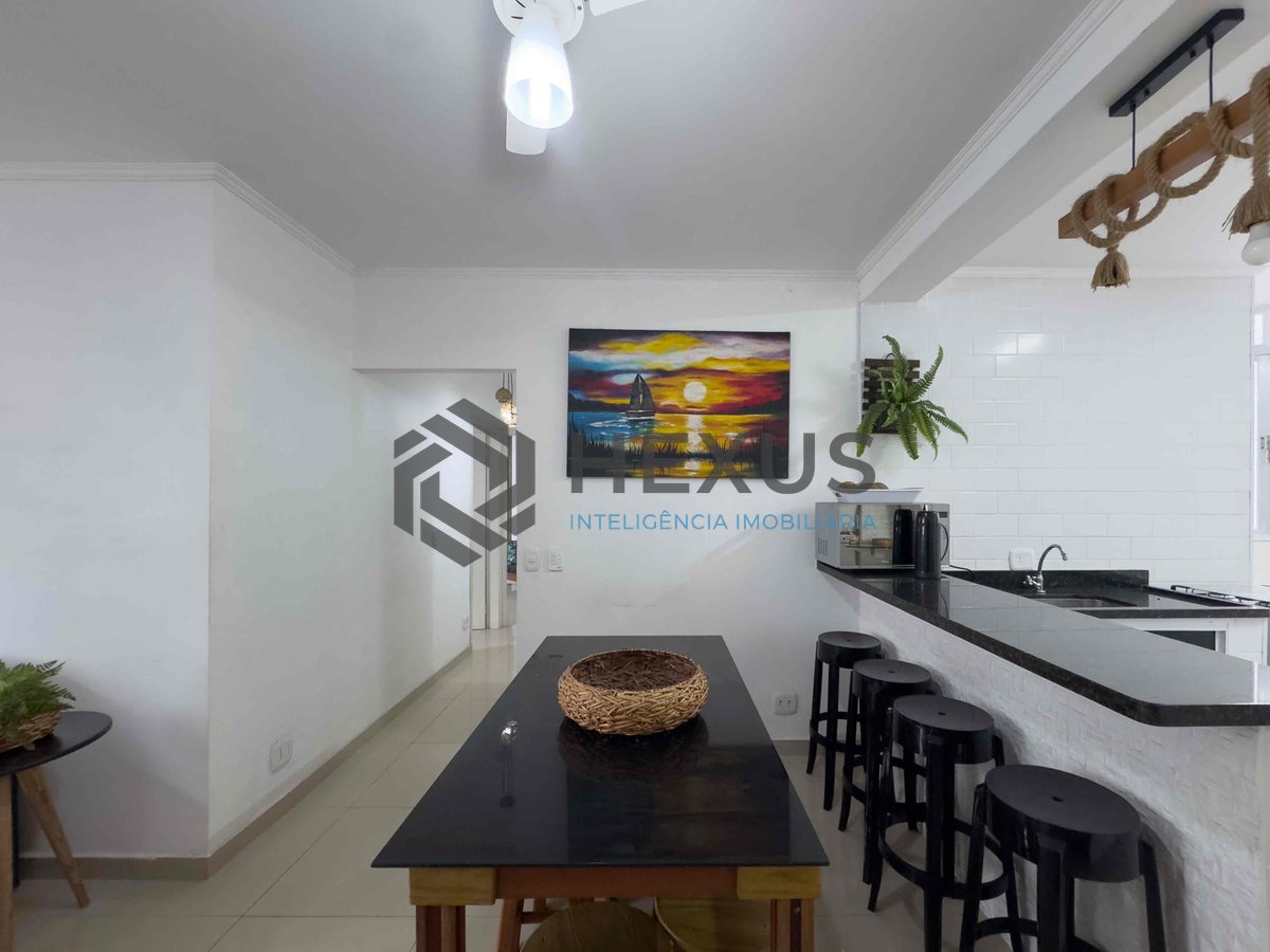 Foto 7 de Apartamento frente rua com vista livre a uma quadra da Praia das Pitangueiras, Guaruja