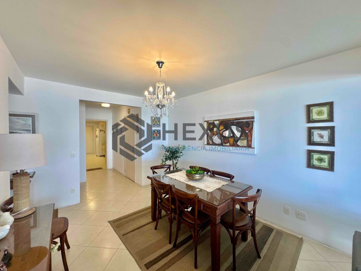 Foto 18 de Apartamento frente mar com varanda gourmet e lazer na Praia das Pitangueiras, Guaruja
