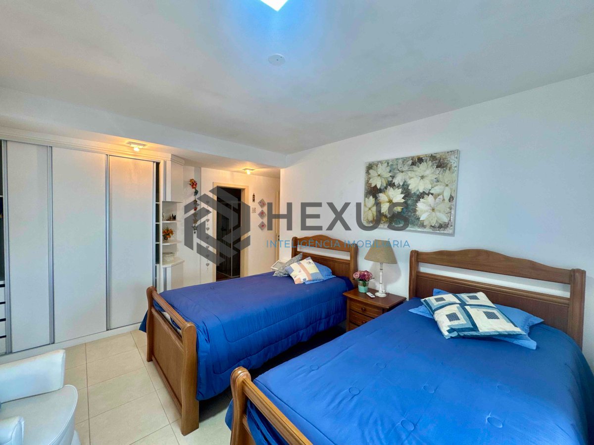 Foto 29 de Apartamento frente mar com varanda gourmet e lazer na Praia das Pitangueiras, Guaruja