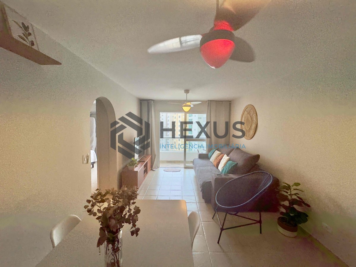 Foto 10 de Apartamento com varanda e vista mar na beira mar da Praia das Pitangueiras, Guaruja