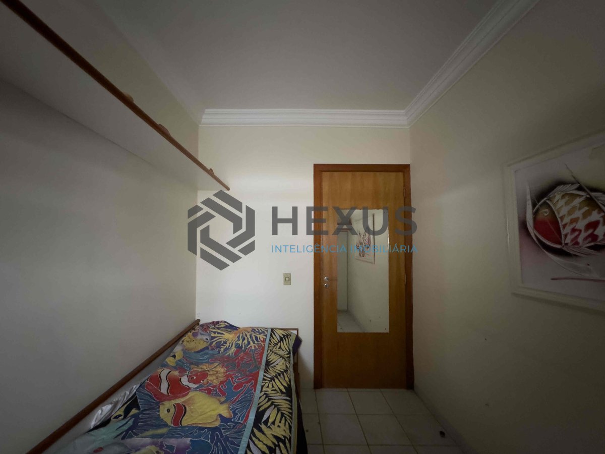 Foto 22 de Apartamento com varanda vista mar e lazer na beira mar da Praia das Pitangueiras, Guaruja