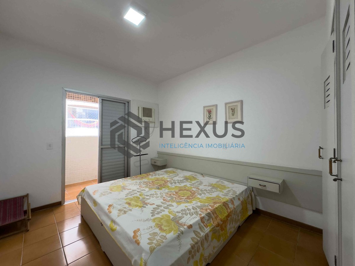 Foto 15 de Apartamento com varanda vista mar e lazer na Praia das Pitangueiras, Guaruja