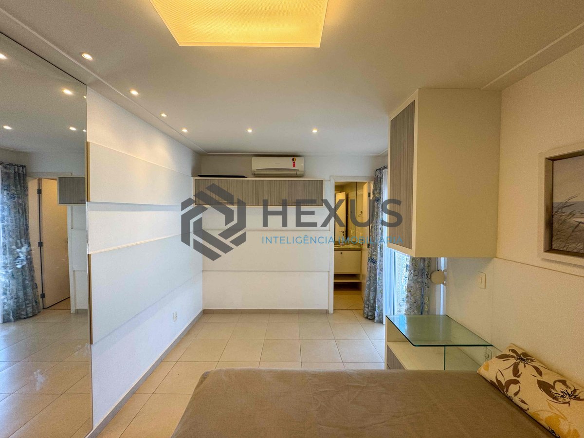 Foto 23 de Apartamento frente mar reformado com varanda gourmet vista mar e lazer na Praia das Pitangueiras, Guaruja