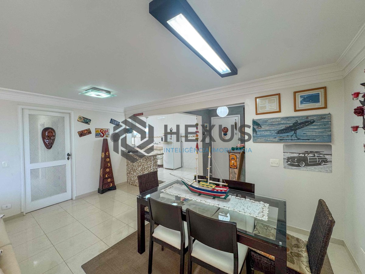 Foto 9 de Apartamento frente mar reformado com vista mar na Praia das Pitangueiras, Guaruja