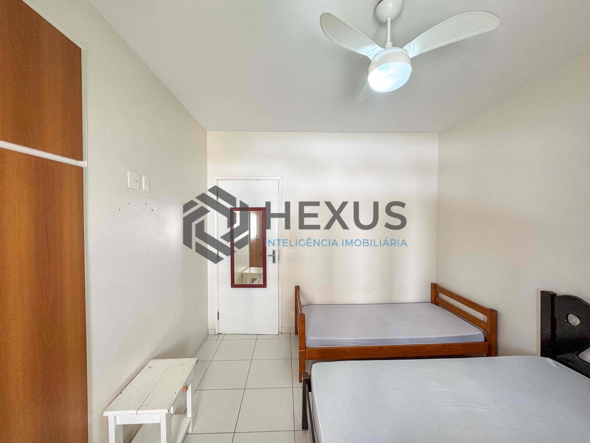 Foto 10 de Apartamento frente mar reformado com vista mar na Praia das Pitangueiras, Guaruja