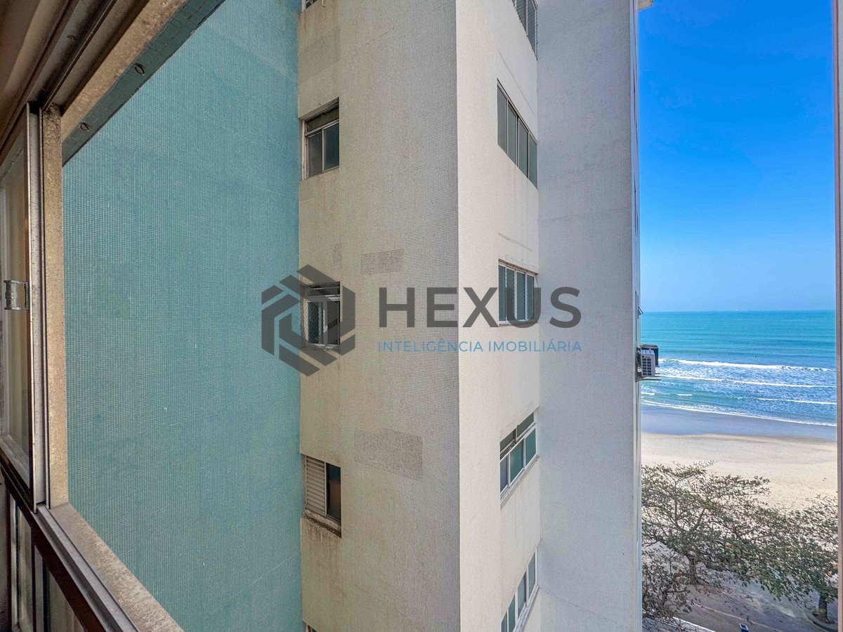 Foto 8 de Apartamento frente mar com vista mar na Praia das Pitangueiras, Guaruja