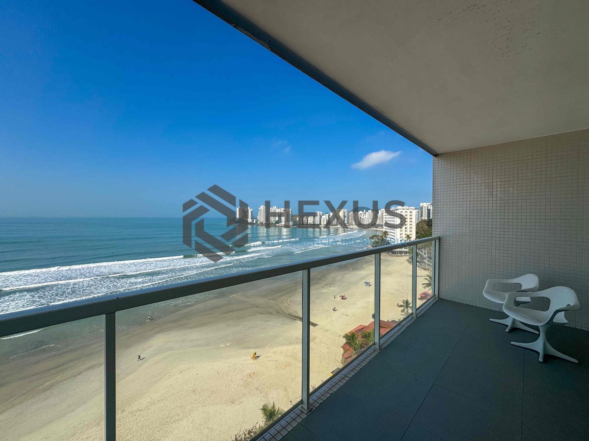 Foto 8 de Apartamento frente mar com varanda e vista mar na Praia das Pitangueiras, Guaruja