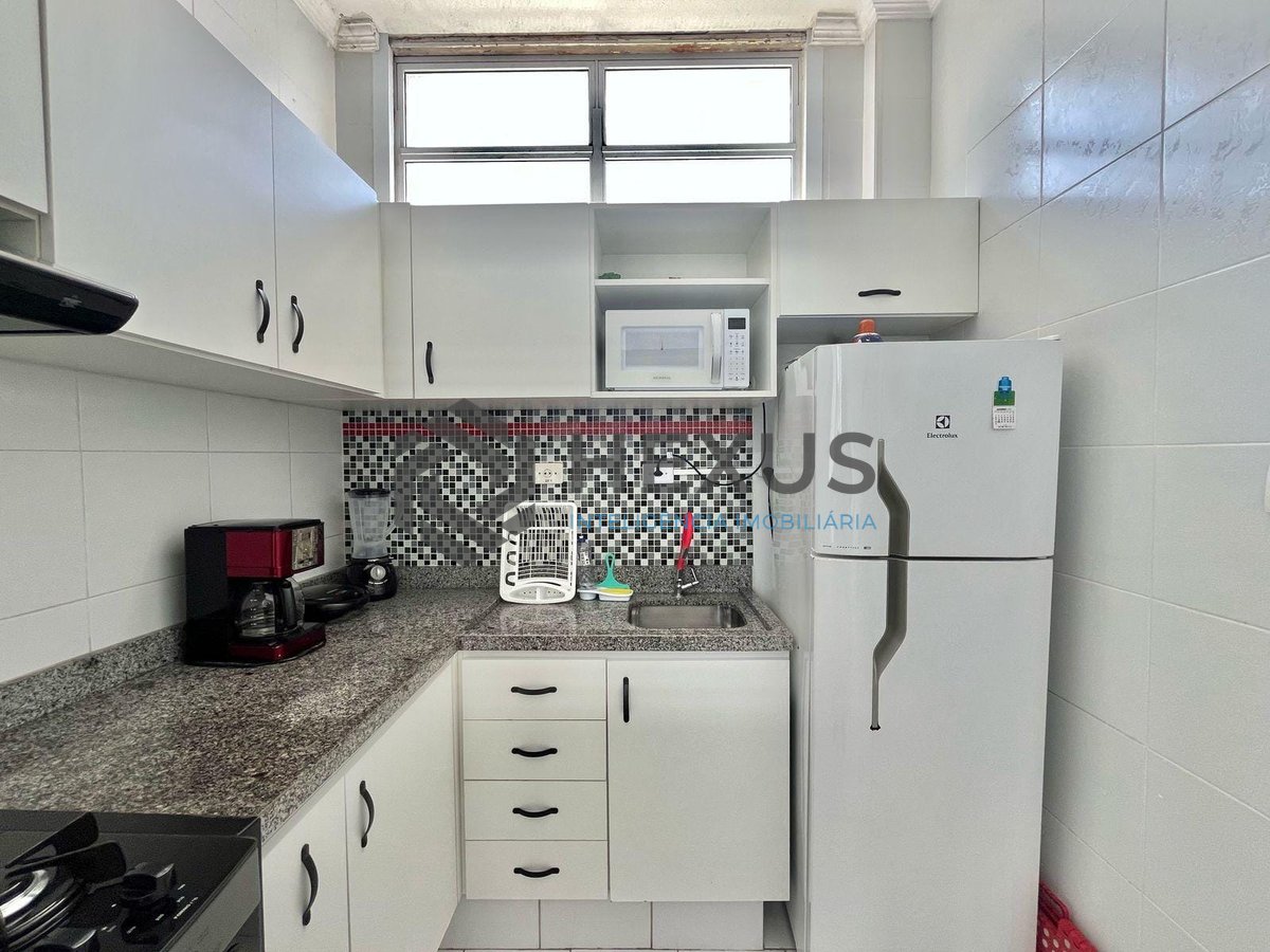 Foto 18 de Apartamento mobiliado a uma quadra da Praia das Pitangueiras, Guaruja
