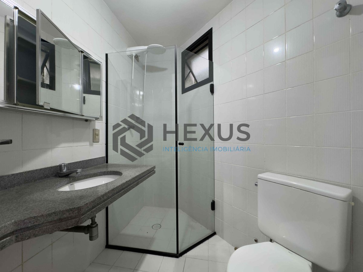 Foto 16 de Apartamento com varanda e lazer na Barra Funda nas Pitangueiras, Guaruja