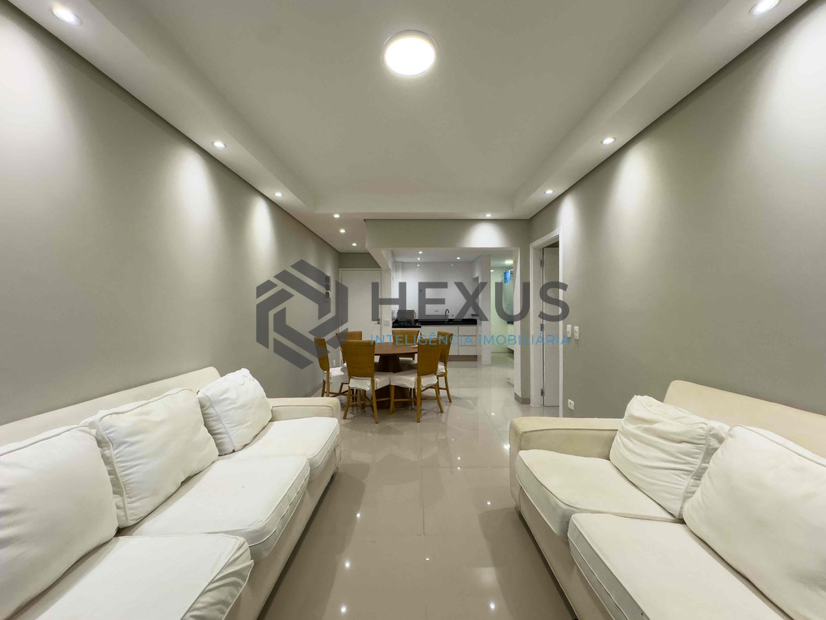 Foto 2 de Apartamento beira mar, reformado, com varanda e lazer, Praia das Asturias, Guaruja | Hexus
