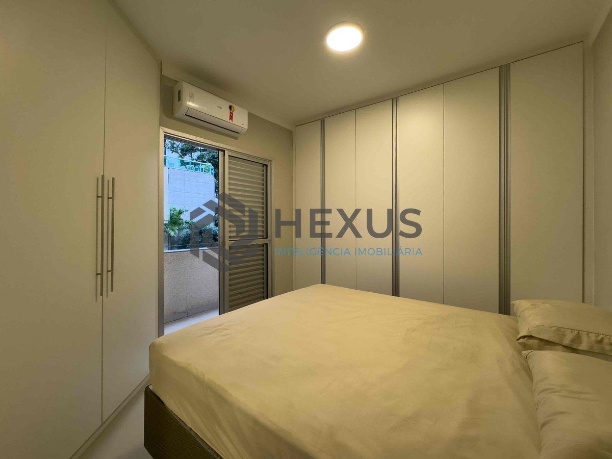 Foto 11 de Apartamento beira mar, reformado, com varanda e lazer, Praia das Asturias, Guaruja | Hexus