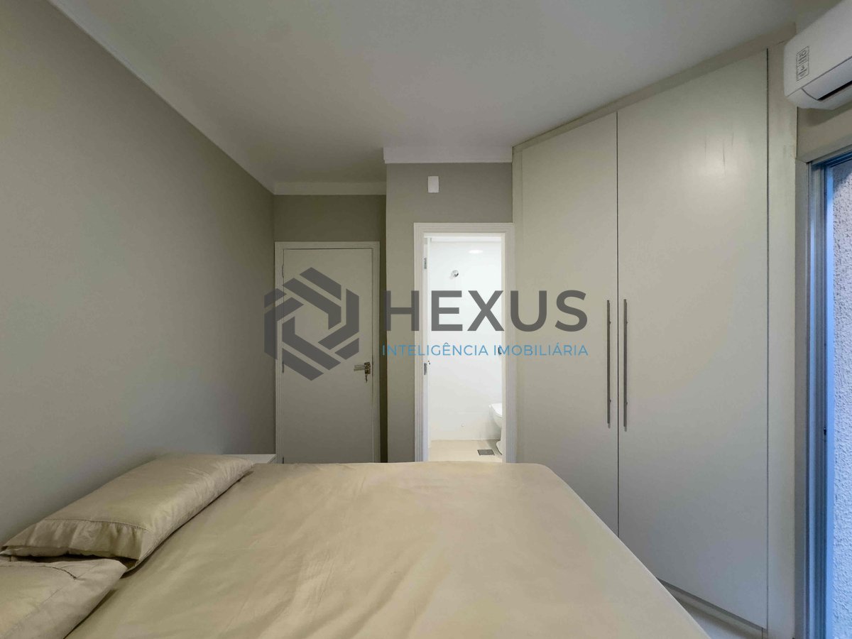 Foto 12 de Apartamento beira mar, reformado, com varanda e lazer, Praia das Asturias, Guaruja | Hexus