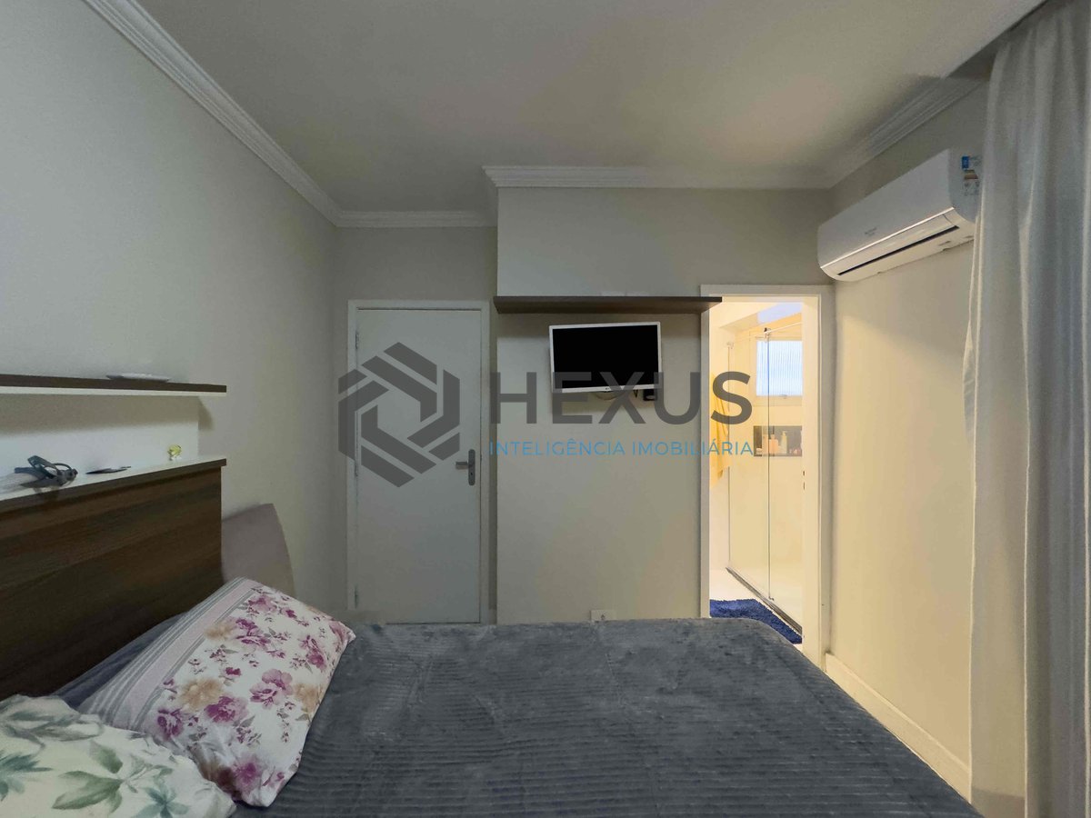 Foto 16 de Apartamento beira mar, reformado, com varanda e lazer na Praia das Asturias, Guaruja | Hexus