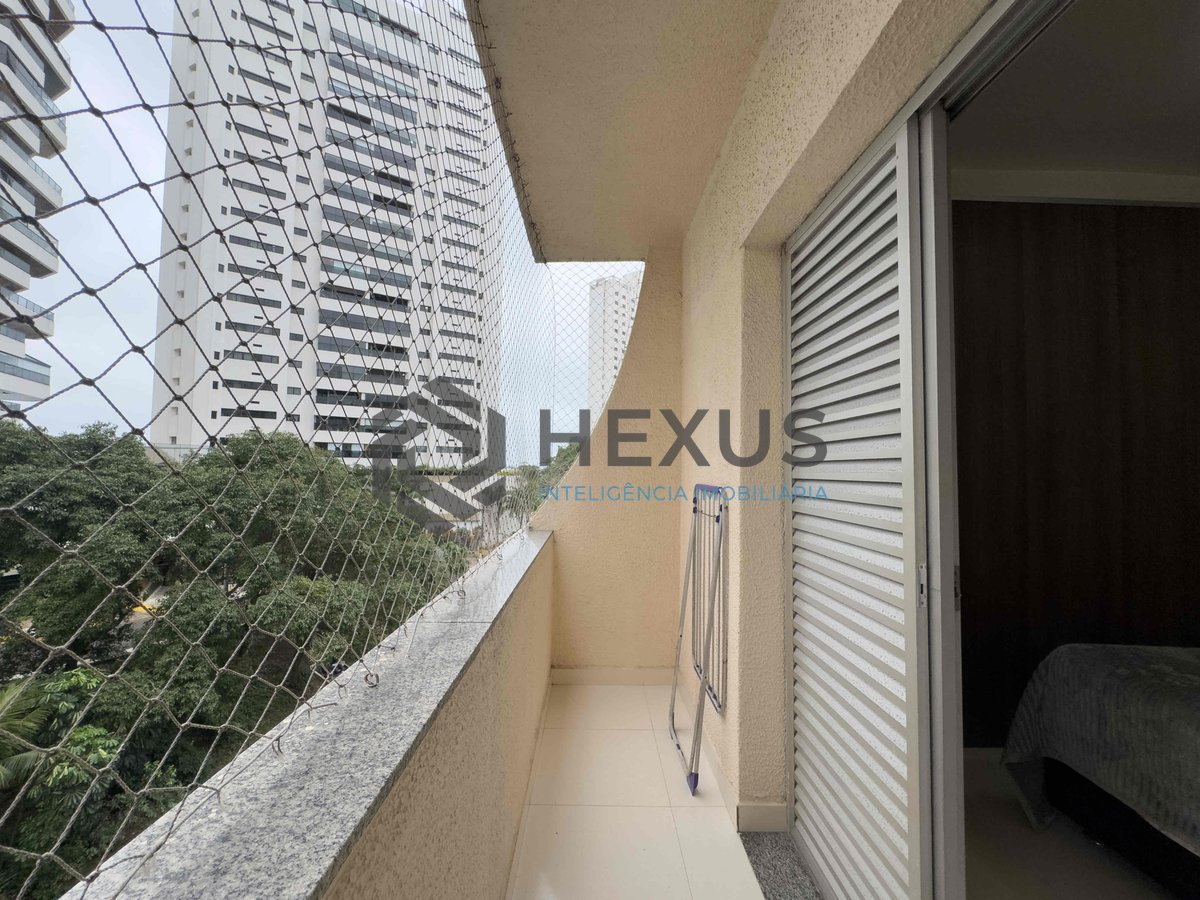 Foto 17 de Apartamento beira mar, reformado, com varanda e lazer na Praia das Asturias, Guaruja | Hexus
