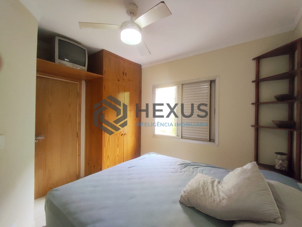 Foto 14 de Apartamento com varanda na quadra mar da Praia das Pitangueiras, Guaruja | Hexus