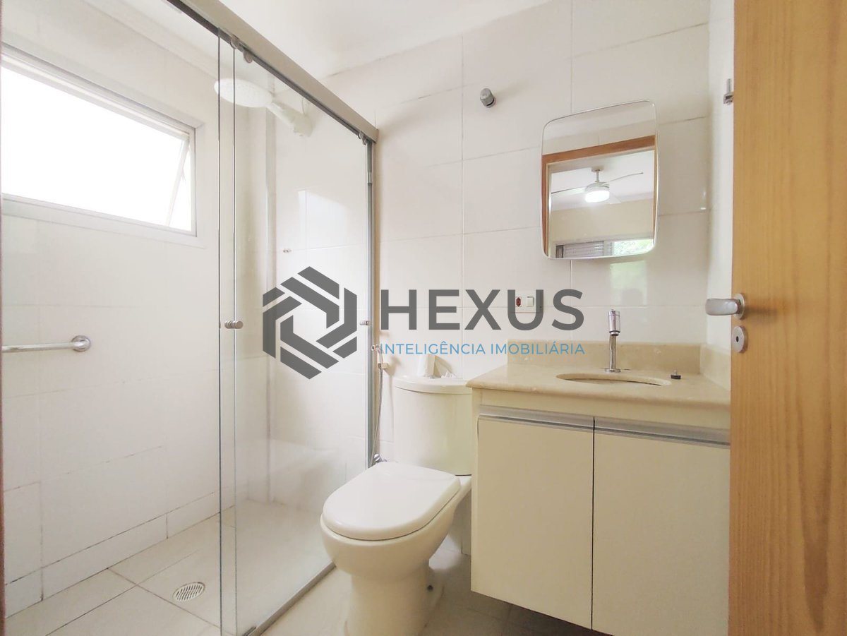 Foto 17 de Apartamento com varanda na quadra mar da Praia das Pitangueiras, Guaruja | Hexus