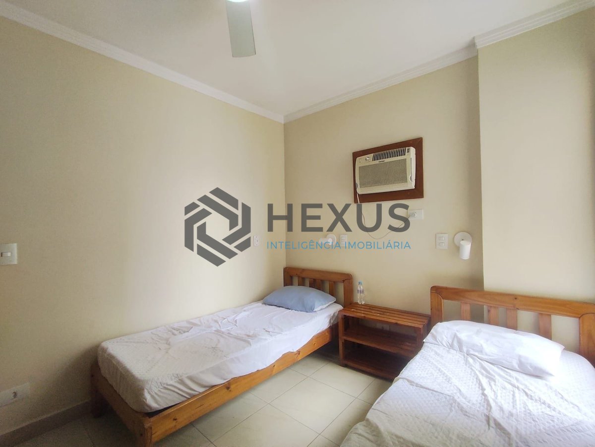 Foto 20 de Apartamento com varanda na quadra mar da Praia das Pitangueiras, Guaruja | Hexus