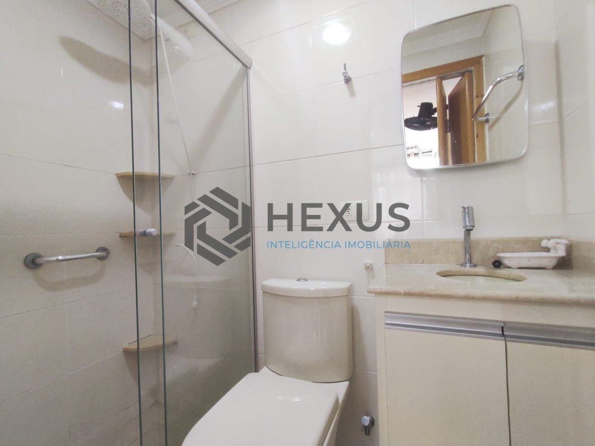 Foto 24 de Apartamento com varanda na quadra mar da Praia das Pitangueiras, Guaruja | Hexus