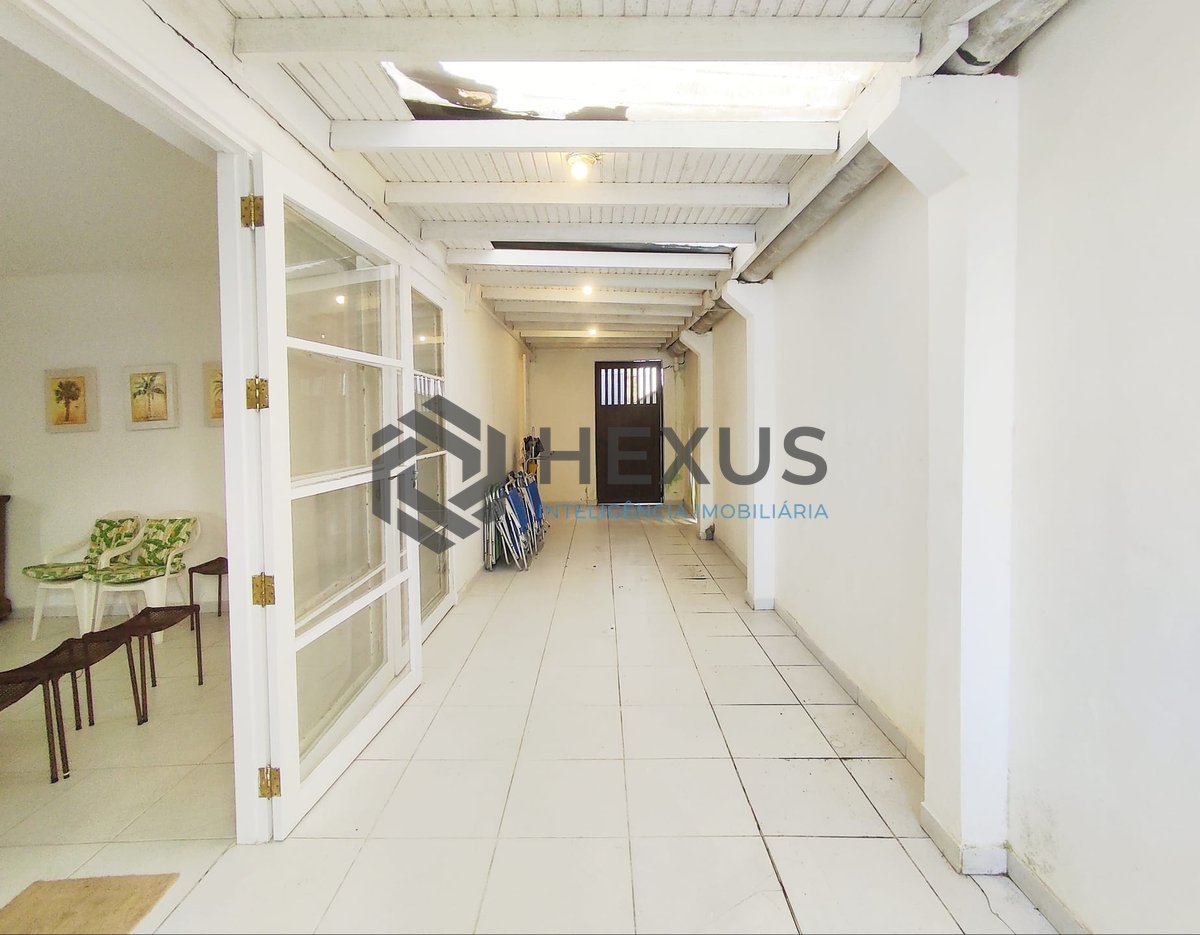 Foto 32 de Apartamento com quintal na Praia das Pitangueiras, Guaruja