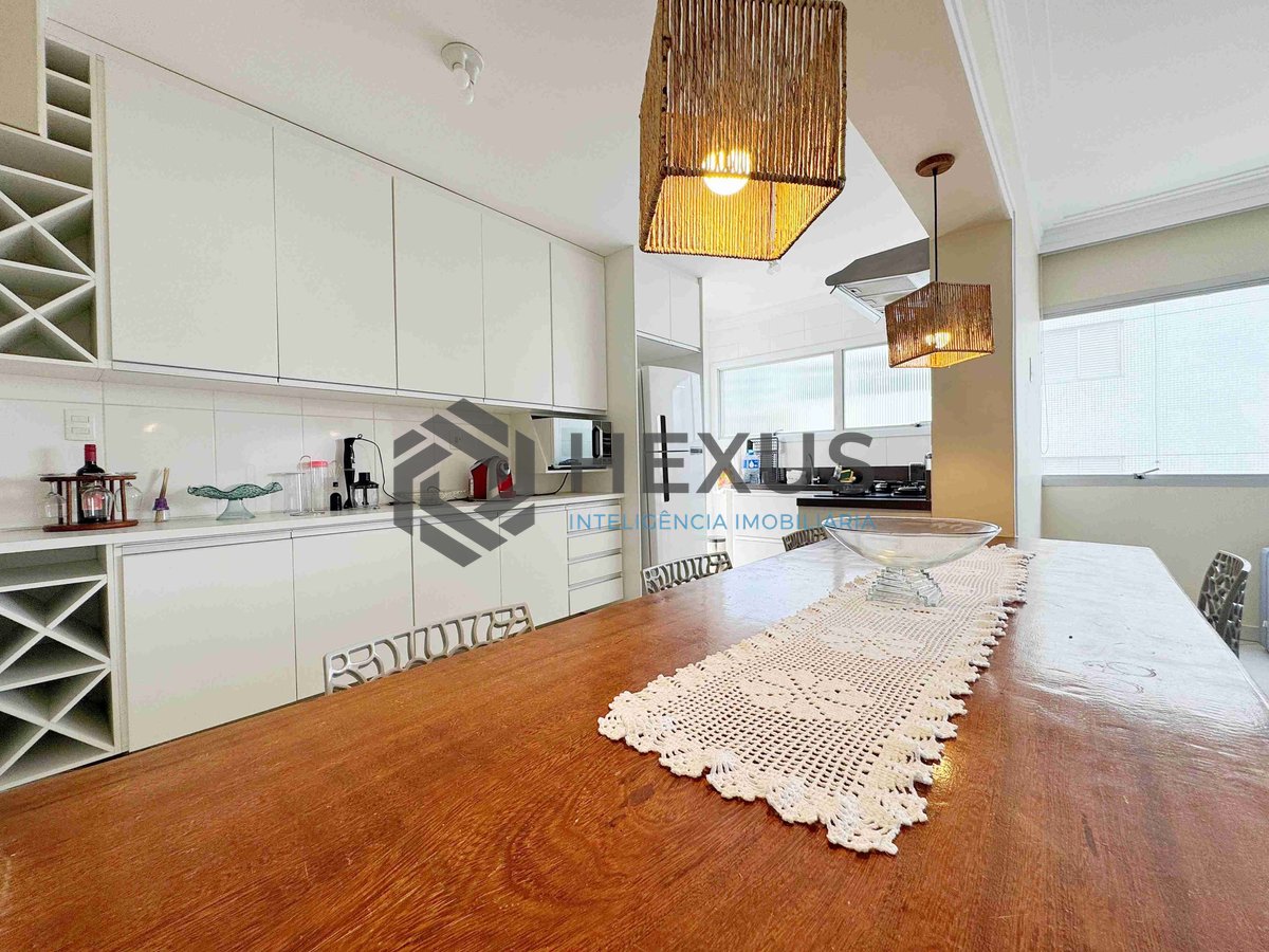 Foto 21 de Apartamento reformado a duas quadras da Praia das Asturias, Guaruja | Hexus