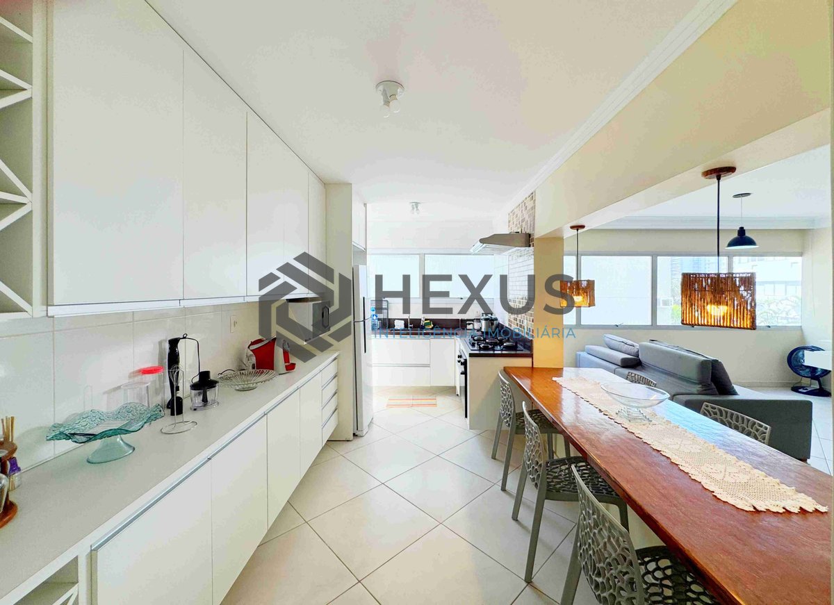 Foto 23 de Apartamento reformado a duas quadras da Praia das Asturias, Guaruja | Hexus