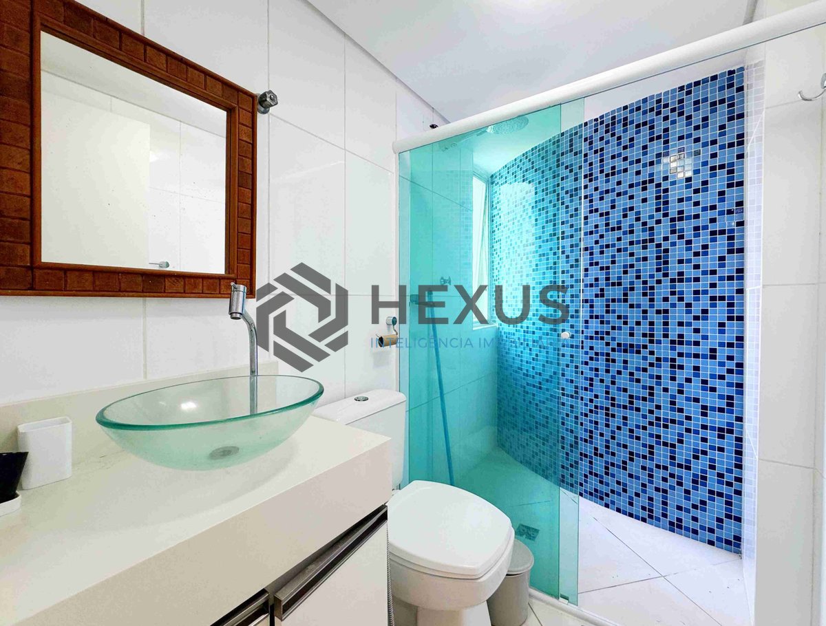 Foto 8 de Apartamento reformado a duas quadras da Praia das Asturias, Guaruja | Hexus