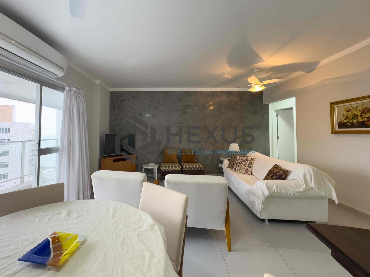 Foto 2 de Apartamento com varanda, vista mar, lazer, quadra mar da Praia das Pitangueiras, Guaruja - Hexus