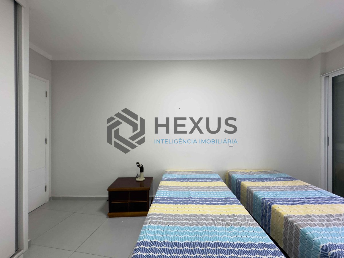 Foto 14 de Apartamento com varanda, vista mar, lazer, quadra mar da Praia das Pitangueiras, Guaruja - Hexus