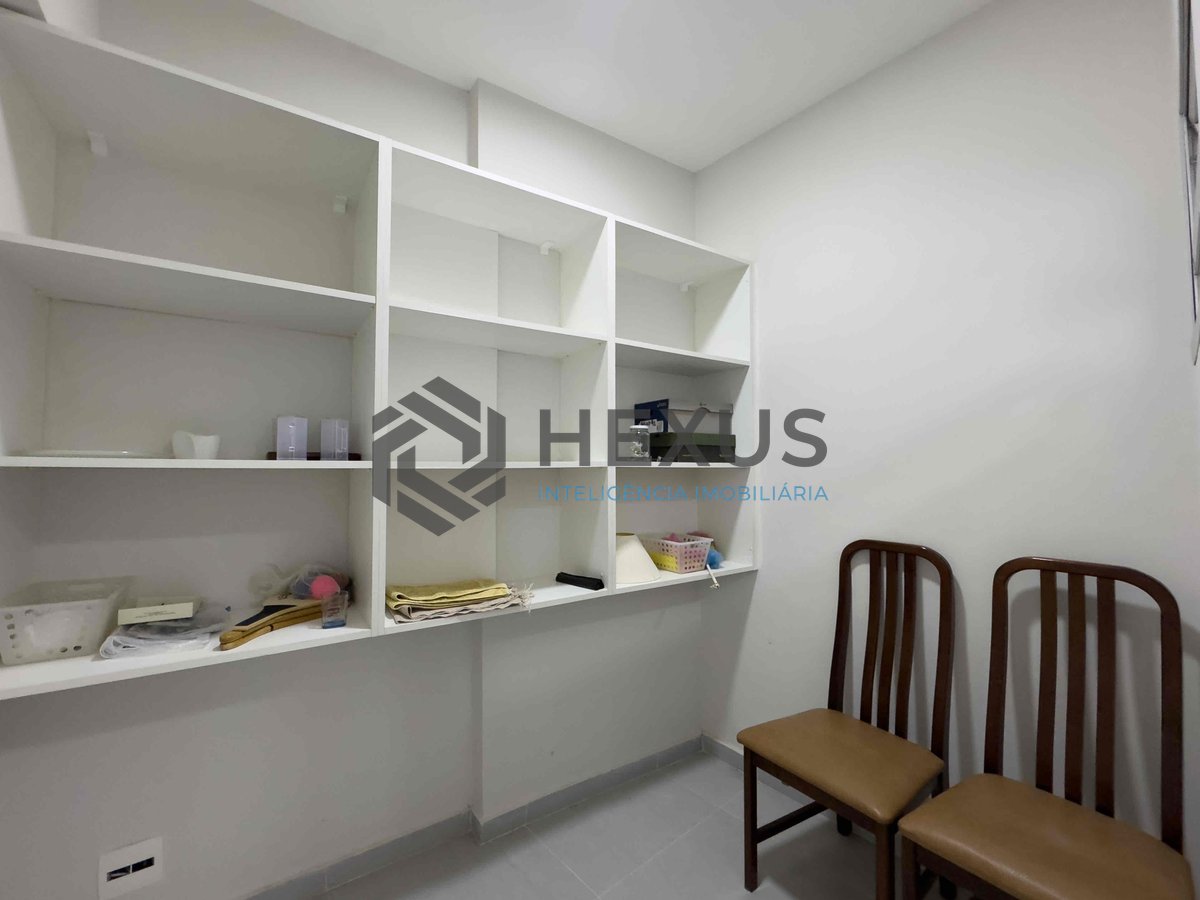 Foto 36 de Apartamento com varanda, vista mar, lazer, quadra mar da Praia das Pitangueiras, Guaruja - Hexus
