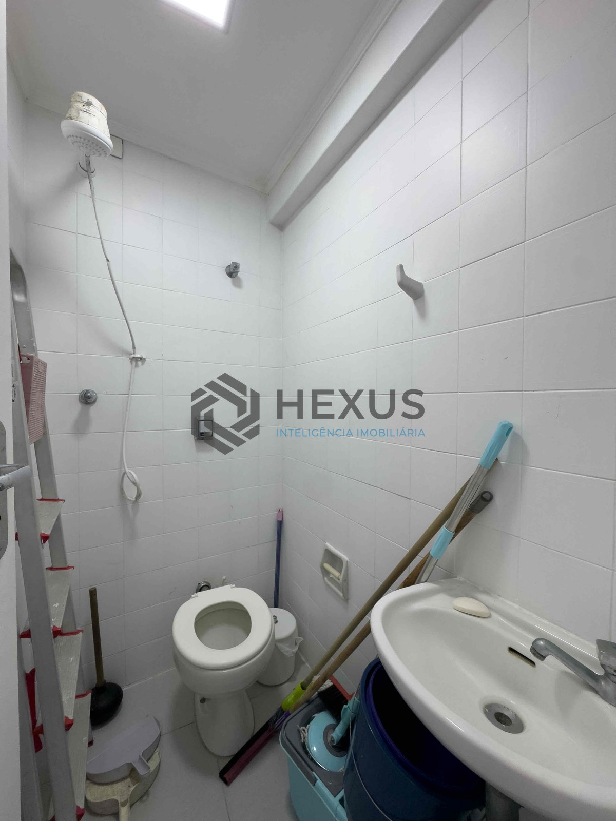 Foto 37 de Apartamento com varanda, vista mar, lazer, quadra mar da Praia das Pitangueiras, Guaruja - Hexus