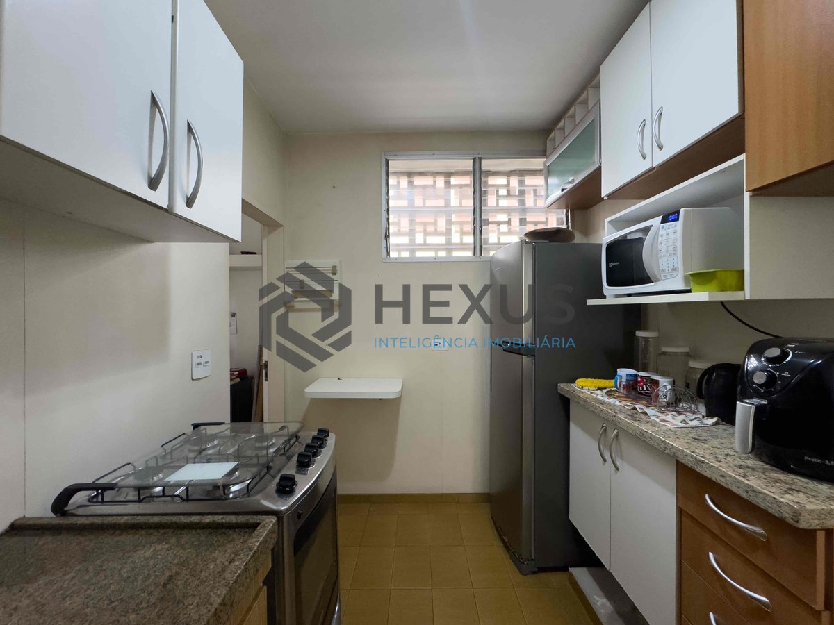 Foto 18 de Apartamento com varanda na quadra mar da Praia das Pitangueiras, Guaruja - Hexus