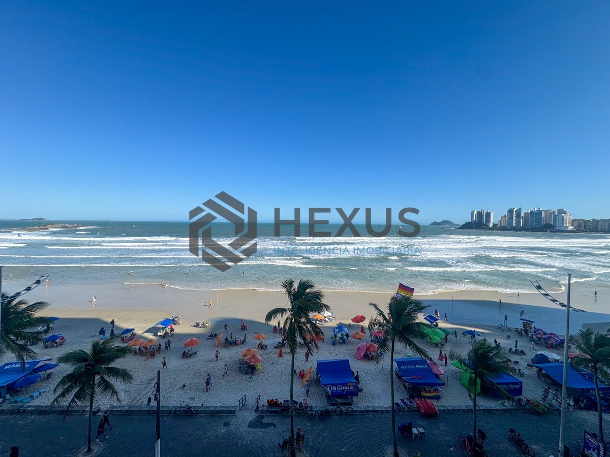 Foto 14 de Apartamento frente mar com varanda e vista mar na Praia das Pitangueiras, Guaruja