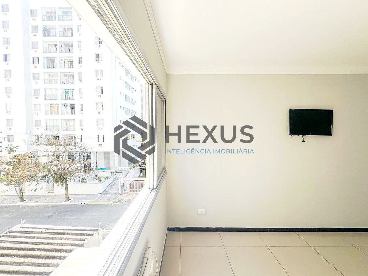 Foto 12 de Apartamento reformado a duas quadras da Praia das Asturias, Guaruja