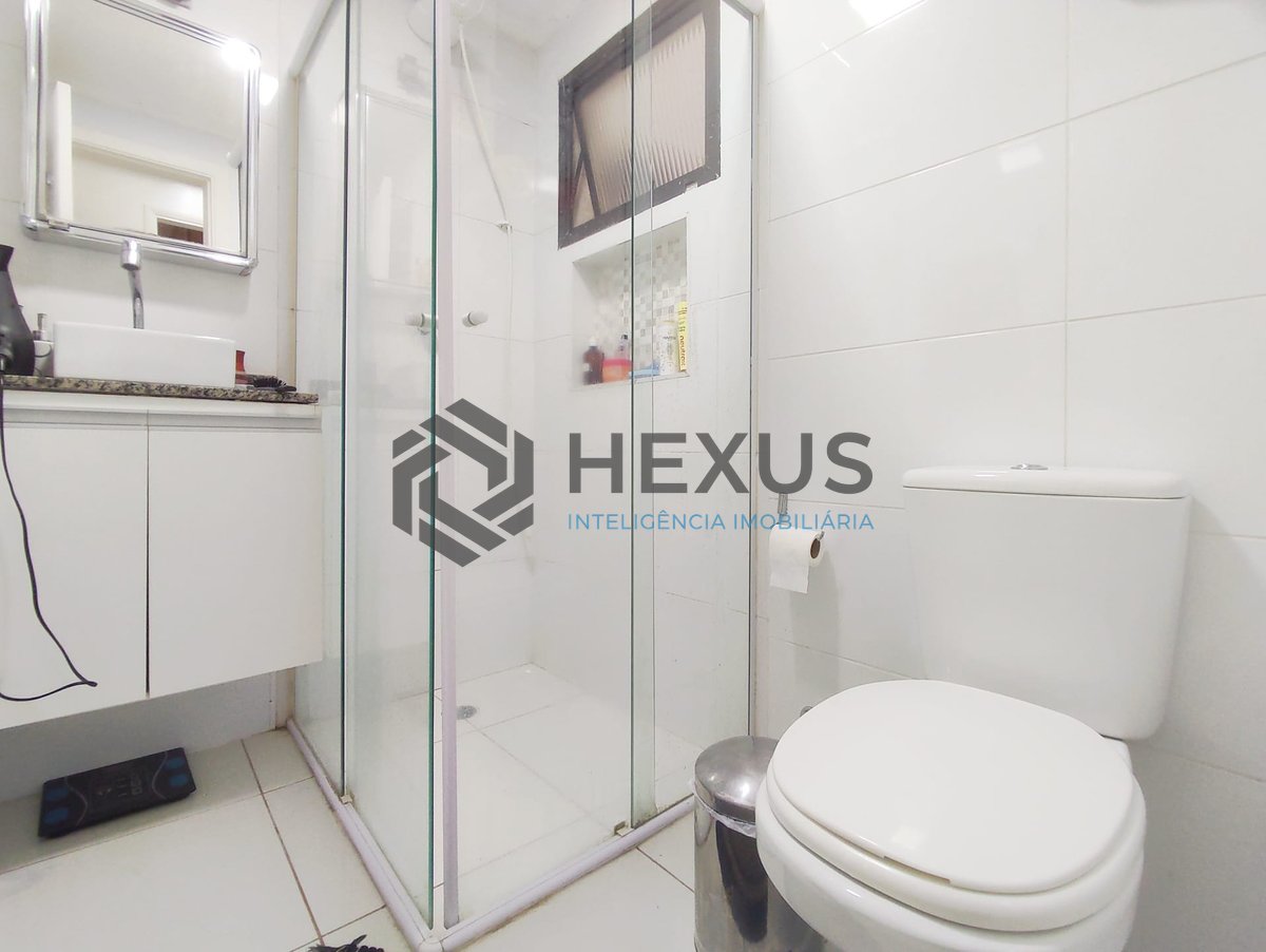 Foto 10 de Apartamento com varanda, 2 quartos, 1 vaga na praia das Asturias, Guaruja-sp