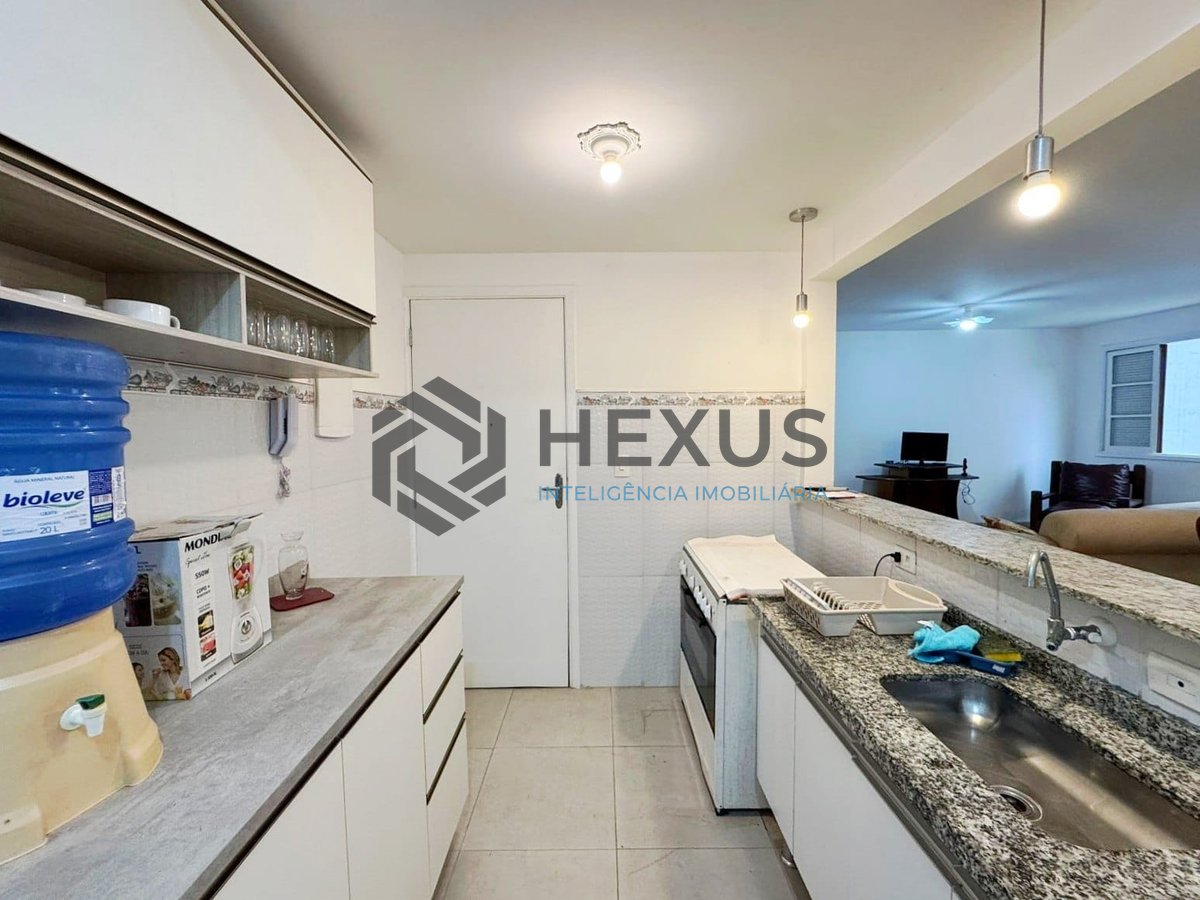 Foto 20 de Apartamento mobiliado com vista livre a duas quadras da Praia das Asturias, Guaruja