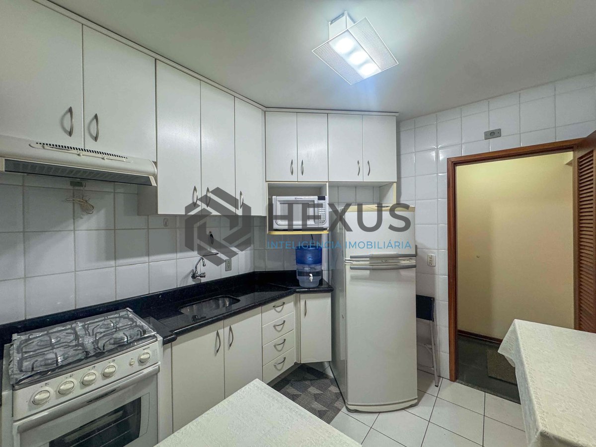Foto 20 de Apartamento com varanda, lazer e vista mar na Praia das Pitangueiras, Guaruja