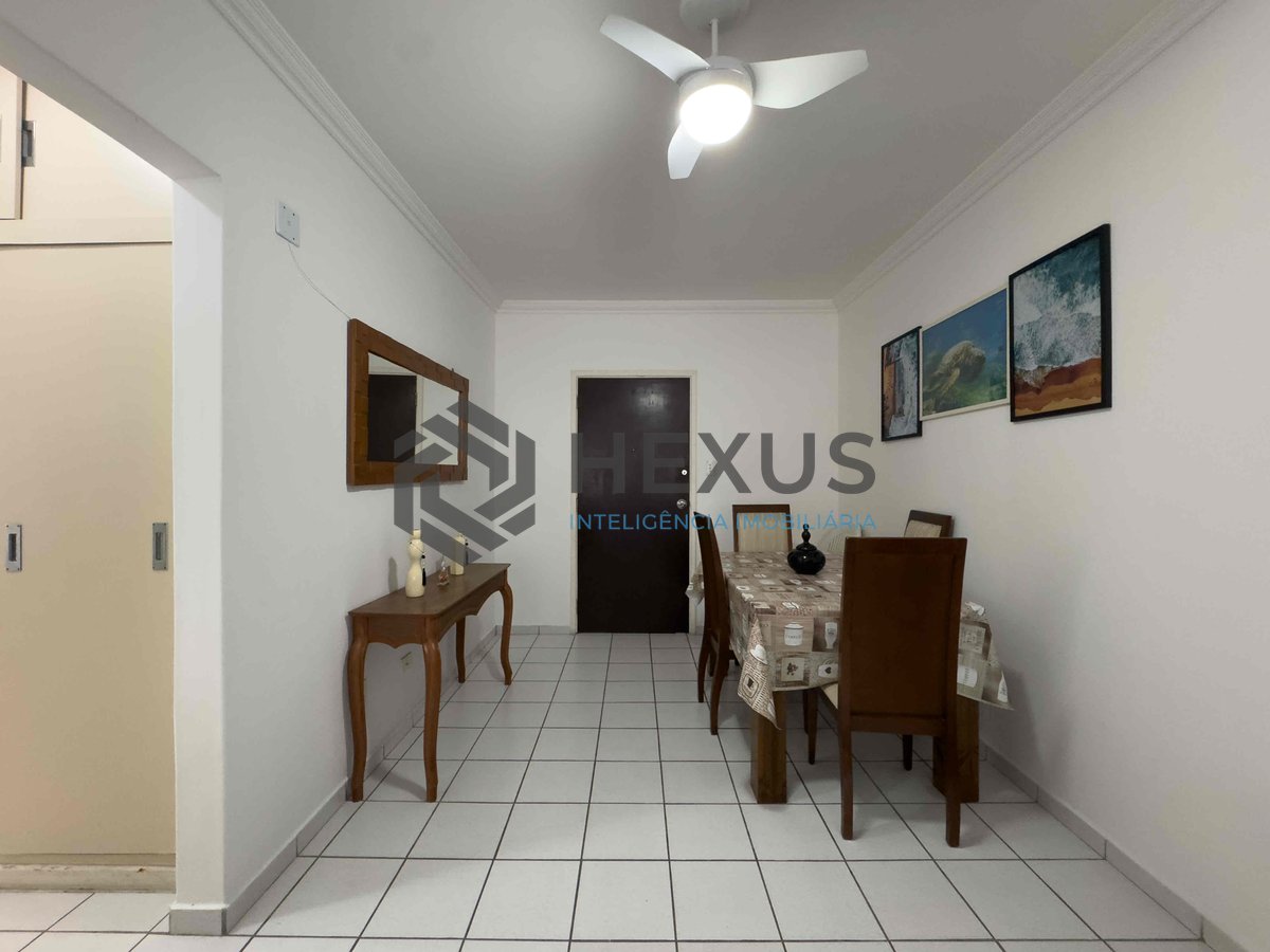 Foto 6 de Apartamento a duas quadras da Praia das Pitangueiras, Guaruja