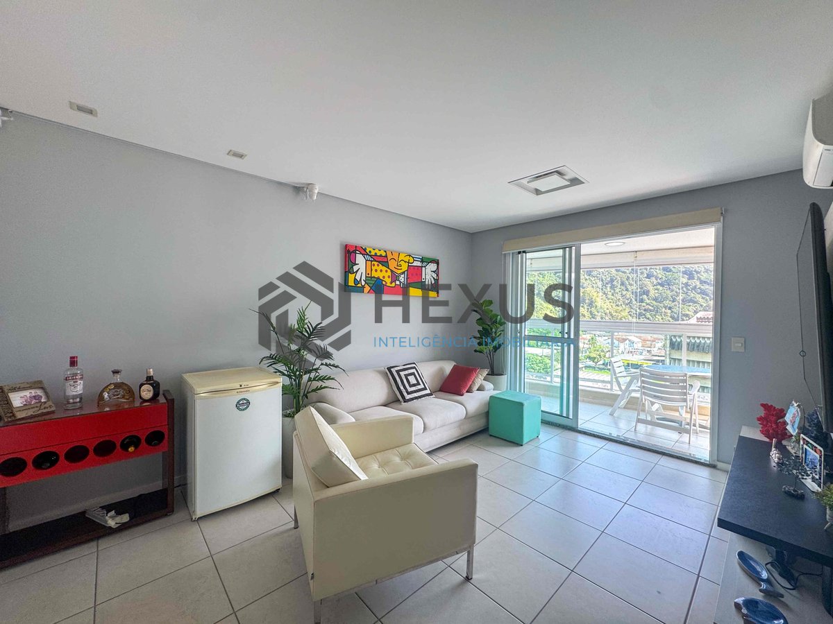 Foto 14 de Apartamento com varanda gourmet a lazer na Praia das Pitangueiras, Guaruja