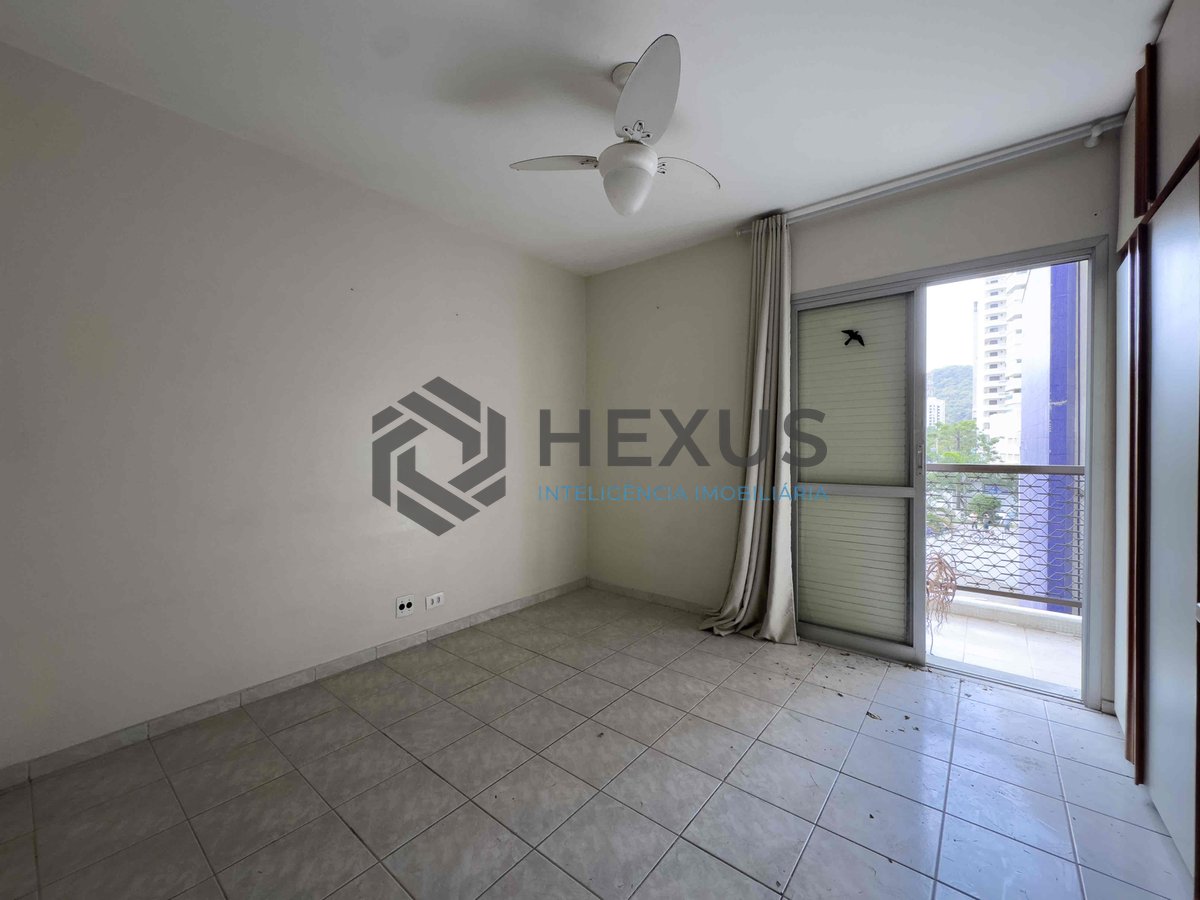 Foto 12 de Apartamento com varanda, lazer e vista mar na Praia das Pitangueiras, Guaruja