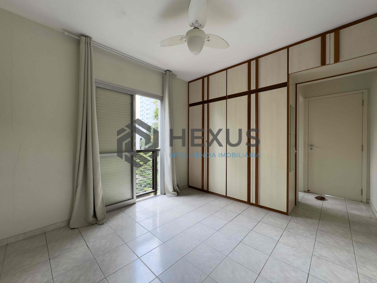 Foto 17 de Apartamento com varanda, lazer e vista mar na Praia das Pitangueiras, Guaruja