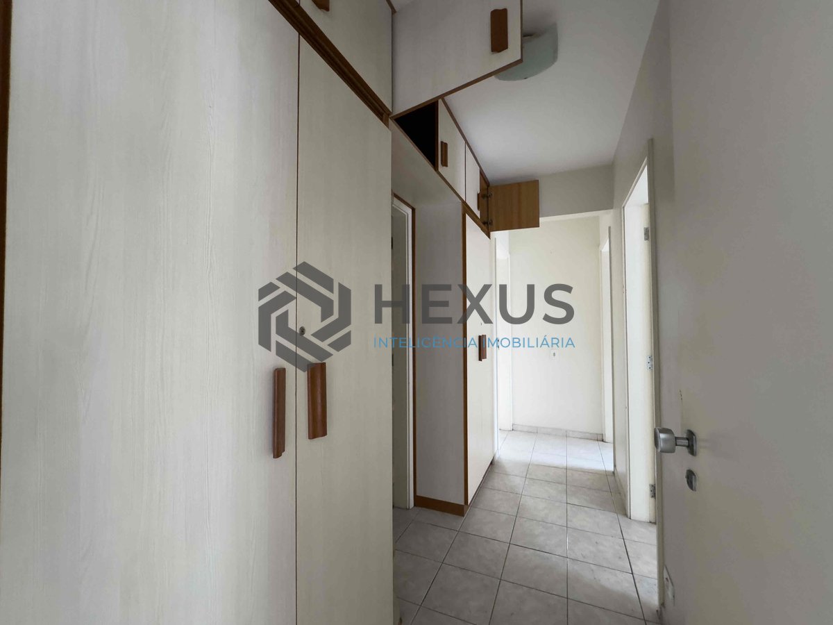 Foto 7 de Apartamento com varanda, lazer e vista mar na Praia das Pitangueiras, Guaruja