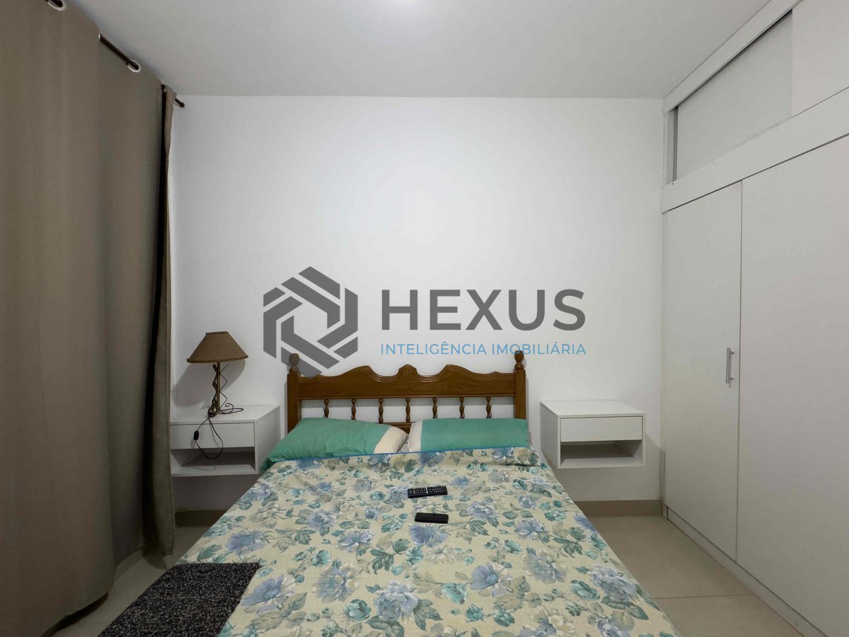 Foto 7 de Apartamento reformado e mobiliado na quadra mar da Praia das Pitangueiras, Guaruja