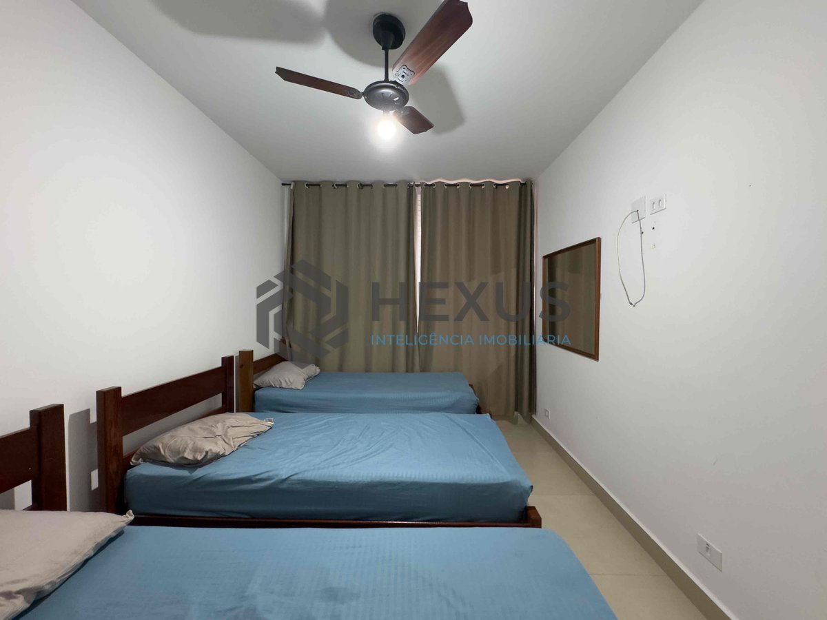 Foto 10 de Apartamento reformado e mobiliado na quadra mar da Praia das Pitangueiras, Guaruja